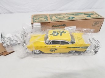 Ertl 1957 Chevy Die-Cast Car 1/25