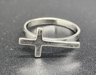 Vintage Sterling Silver Cross Ring