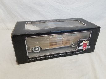 1948 Chrysler Town & Country 1:18