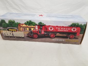 ERTL TEXACO 1920 PIERCE ARROW TANKER TRUCK 1769U