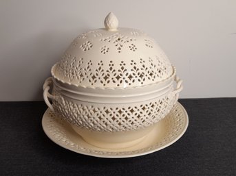 Leedsware Classic Creamware Basket Made In England