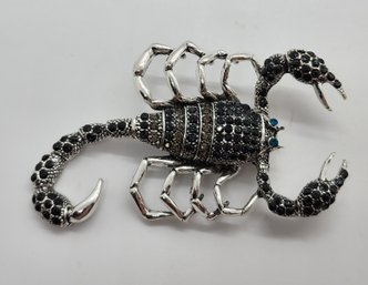 Really Cool Scorpion Brooch With Movable Tail