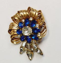 Unique Vintage Blue Stone Gold Tone Pin / Rooch