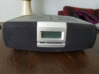 Sony Dream Machine  Clock Radio W/CD