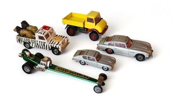 Collection Of 5 Vintage Corgi Great Britain Die Cast Cars