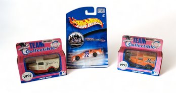 3 NIP New York Sports Teams Baseball MLB Matchbox / Hot Wheels Cars ~ Mets & Yankees