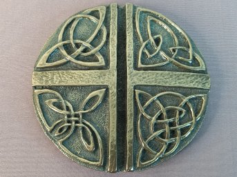 Celtic Love Cross Decor