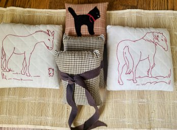 (5) Mini Handmade Decorative Pillows, 3 With Animal Theme, Cat And Horses