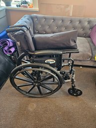 Drive Wheelchair Without Footrest