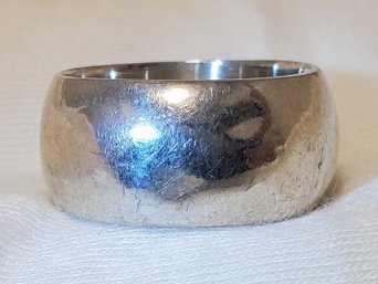 Sterling Silver Size 7 Thick Wedding Band ~ 4.14 Grams