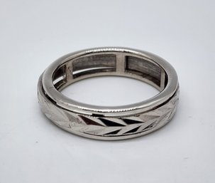 Size 7 Spinner Ring In Sterling Silver