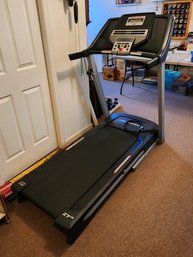 Pro-form Inclining Treadmill Model ZT4 ~ Excellent Condition