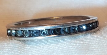 Sterling Silver Size 7 Ring With CZs All Around ~ 1.97 Grams