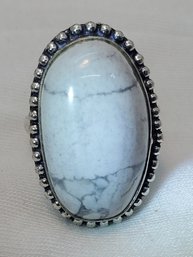 Silver Plated Size 7 Stunning Howlite Ring ~ 1' X 9/16'