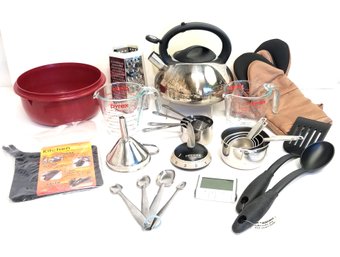 Great Selection Of Kitchen Must Have Accessories