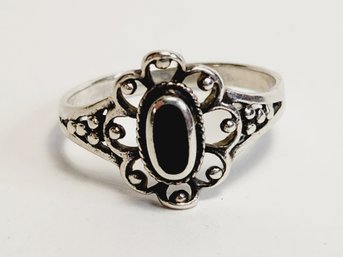 Vintage Sterling Silver Onyx Stone Carved Filagree Ring