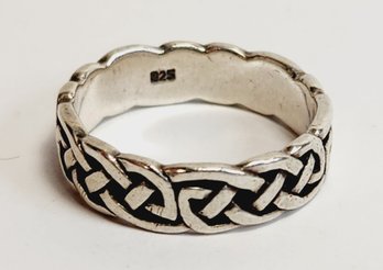 Sterling Silver Celtic Knot Design Ring