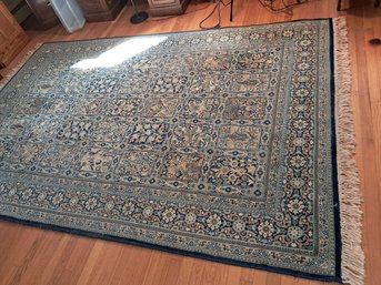 Big 9x6 Foot Oriental Rug With Great Pattern And Clean