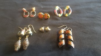 6 Pairs Of Earrings