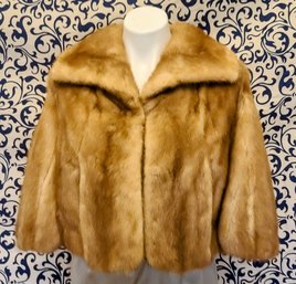 A Stunning Vintage Kaufman Mink Fur Jacket Is In A Rich Honey Colored Shade (to Die For!!)