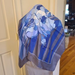 Sumptuous Women's  Paris Silk By Pierre Cardin Blue Floral Silk Scarf