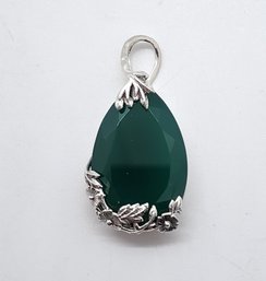 Green Onyx Floral Pendant In Sterling