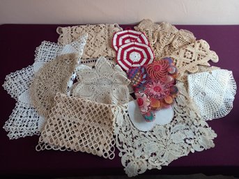 Vintage Doilies Lot