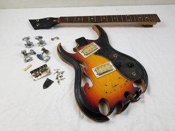 Vintage Electric Bass Guitar For Restoration, Japan