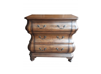Very Heavy High Quality Pulaski Furniture Chest Of Drawers