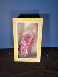 Effanbee Rapunzel Doll.  IN Box With Papers And Stand. - - - - - - - - - - - - - - - - - - - -Loc GS2