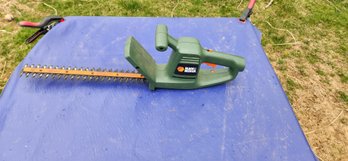 Black And Decker 16' Electric Hedge Trimmer