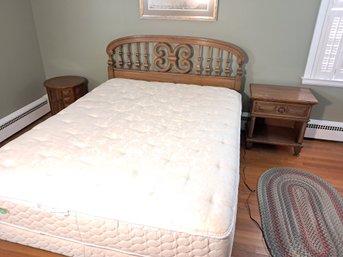 Thomasville Furniture Co Queen Size Bedroom Group With Headboard, Frame And Two Night Stands