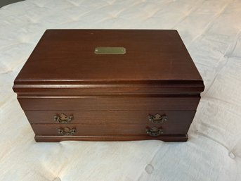Large Handsome Mahogany Jewelry Chest