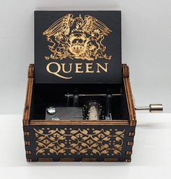 Miniature Queen Crank Music Box