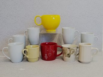 Nice Selection Of Various Size Coffee Mugs