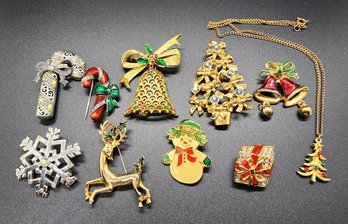 Incredible Lot Of Vintage Christmas Jewelry