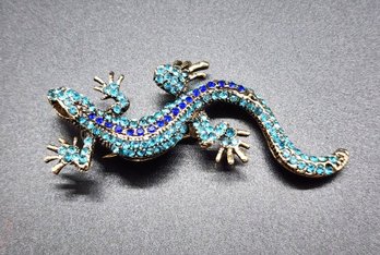 Cute Lizard Brooch