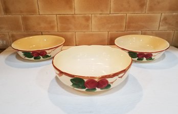 Set Of Three Vintage Franciscan Earthenware Red Apple Serving Bowls