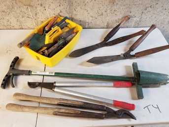 Yard And Garden Tools