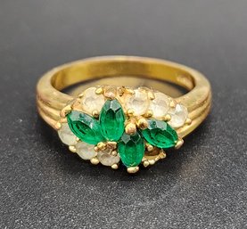 Vintage Green & White Ring In Gold Tone