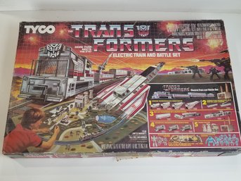 1985 Tyco Transformers Gen 1 Electric Train & Battle Set - In Original Box