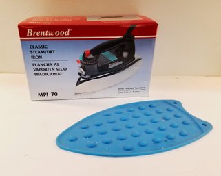 NEW Brentwood Classic Steam Iron Model MPI-70 With Silicone Iron Rest