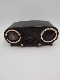 Vintage 1951 Zenith Model 514 'Owl Eye' Radio