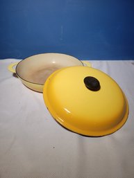 Vintage Le Creuset Dutch Oven In MCM Banana Yellow. - - - - - - - - - - - - - - - - - - - - -- Loc: Kit Rack