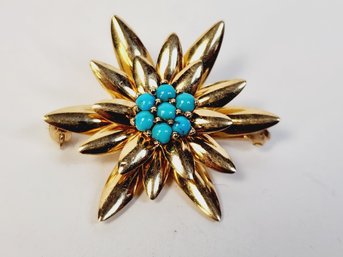 VINTAGE....Flower Or Star Shape Gold Tone Turquois Stone Pin / Brooch