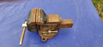 Bench Vise