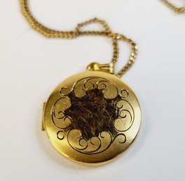 1/20 12k Gold Filled Locket Pendant And Necklace