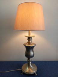 Round Metal Based Table Lamp
