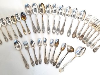 Mixed Selection Of Vintage William Rogers Silver Plated Flatware - 38 Pieces