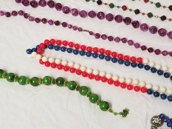 Vintage Assorted Ladies Beaded Costum Jewelry Necklaces